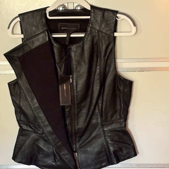 BCBG MAX AZRIA LIU Black Leather Vest 100% Lamb  Sz Medium - Picture 2 of 11
